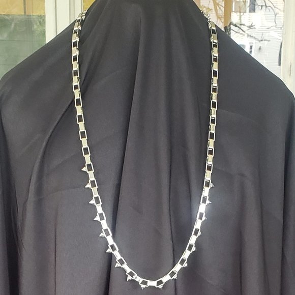 Spike Chain Necklace NWOT - Picture 4 of 7